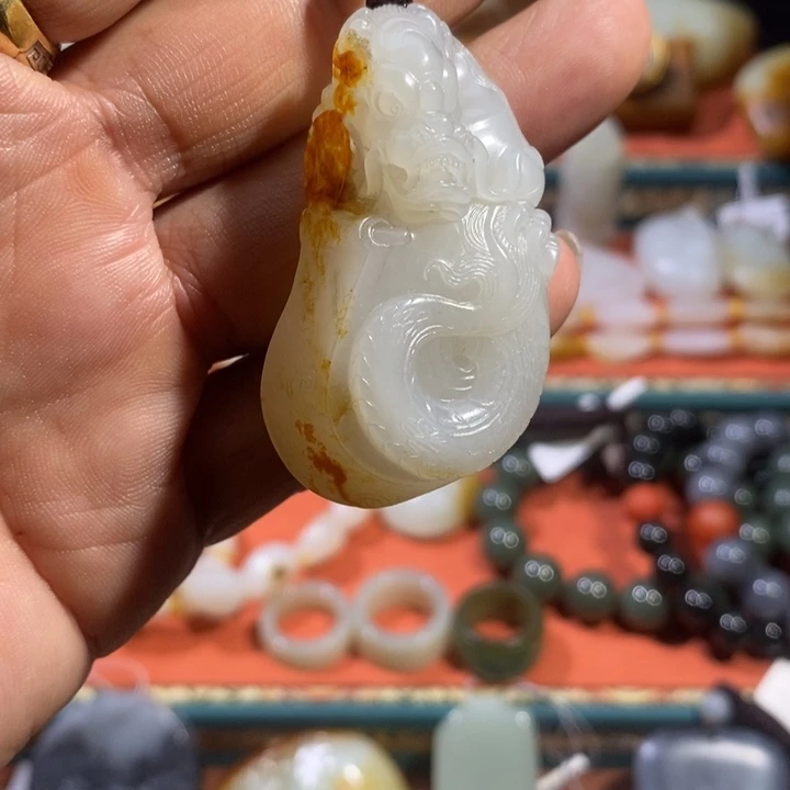 和田玉未镶嵌挂件