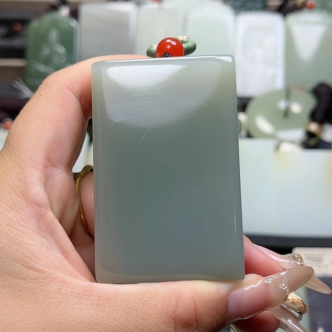 【闪购商品】颈饰未镶嵌和田玉感**心