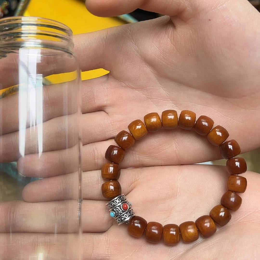 大叶紫檀（黑酸枝木类）