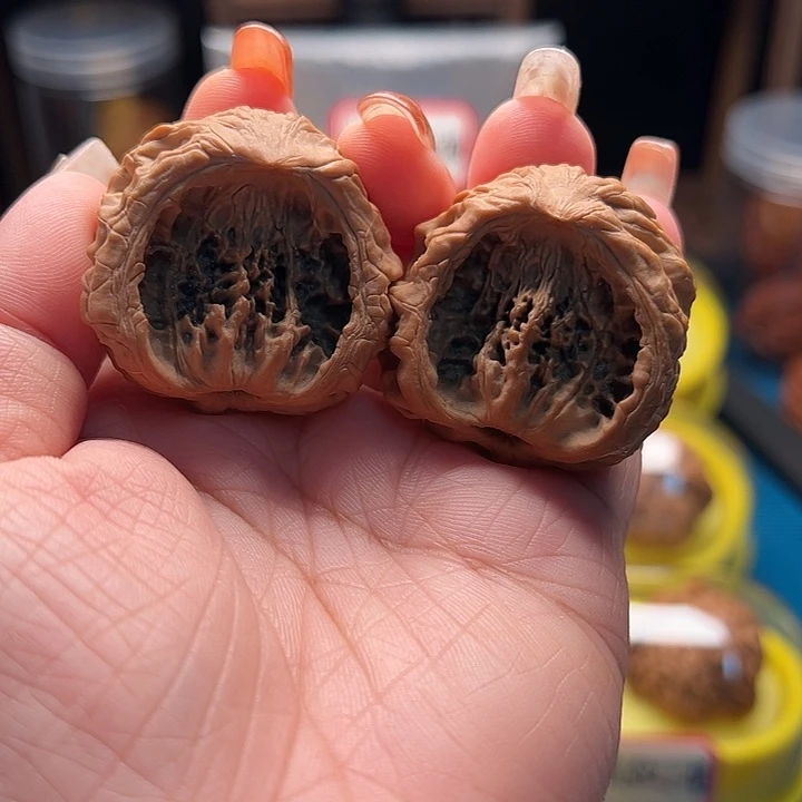 吊坠文玩核桃虎头聚宝盆 全品