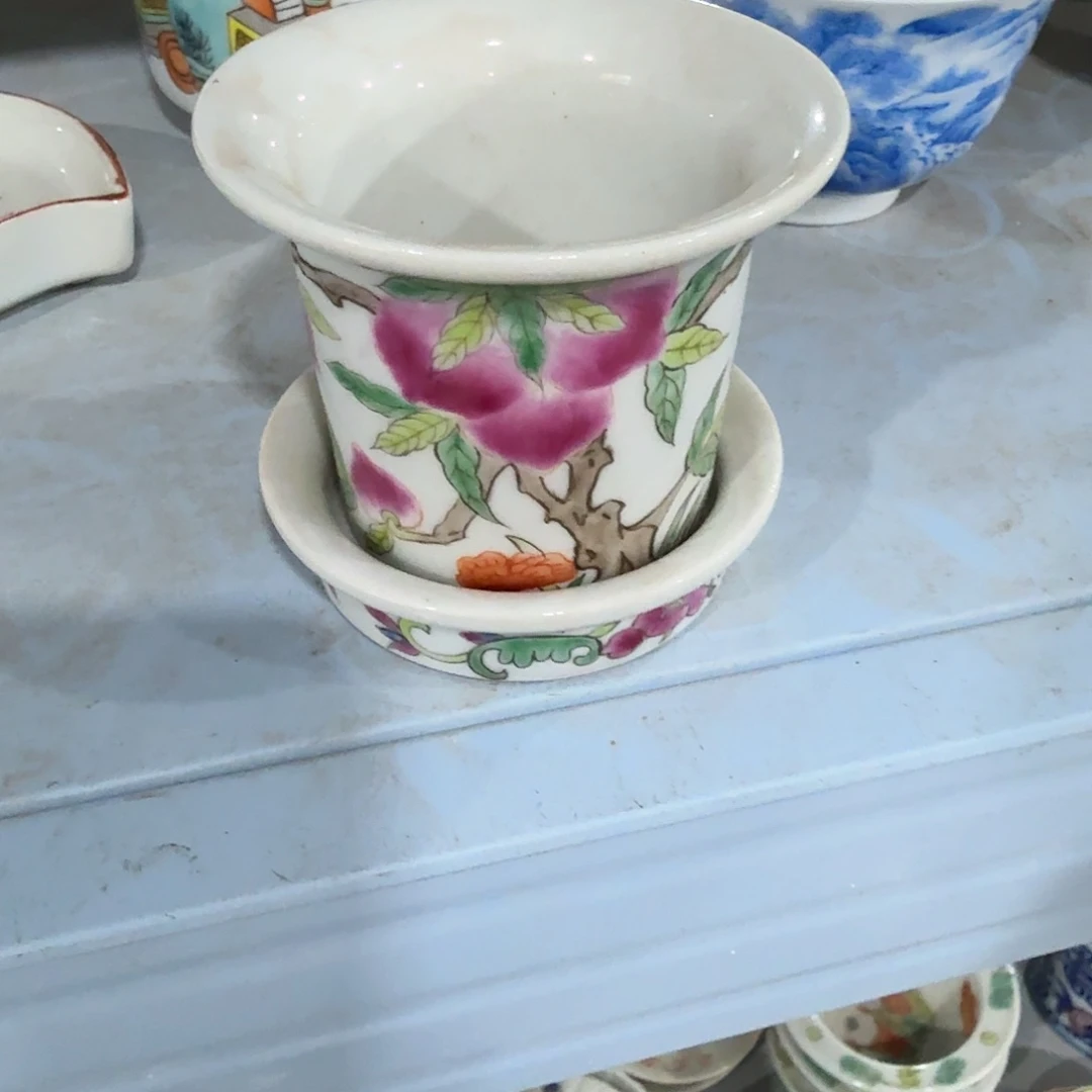 瓷片摆件等物品等都会自动消失
