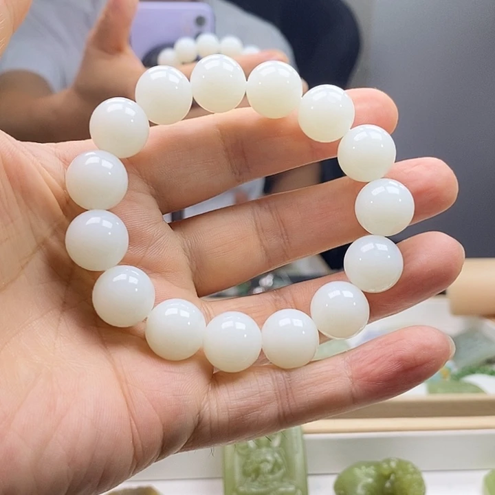 未镶嵌手链和田玉