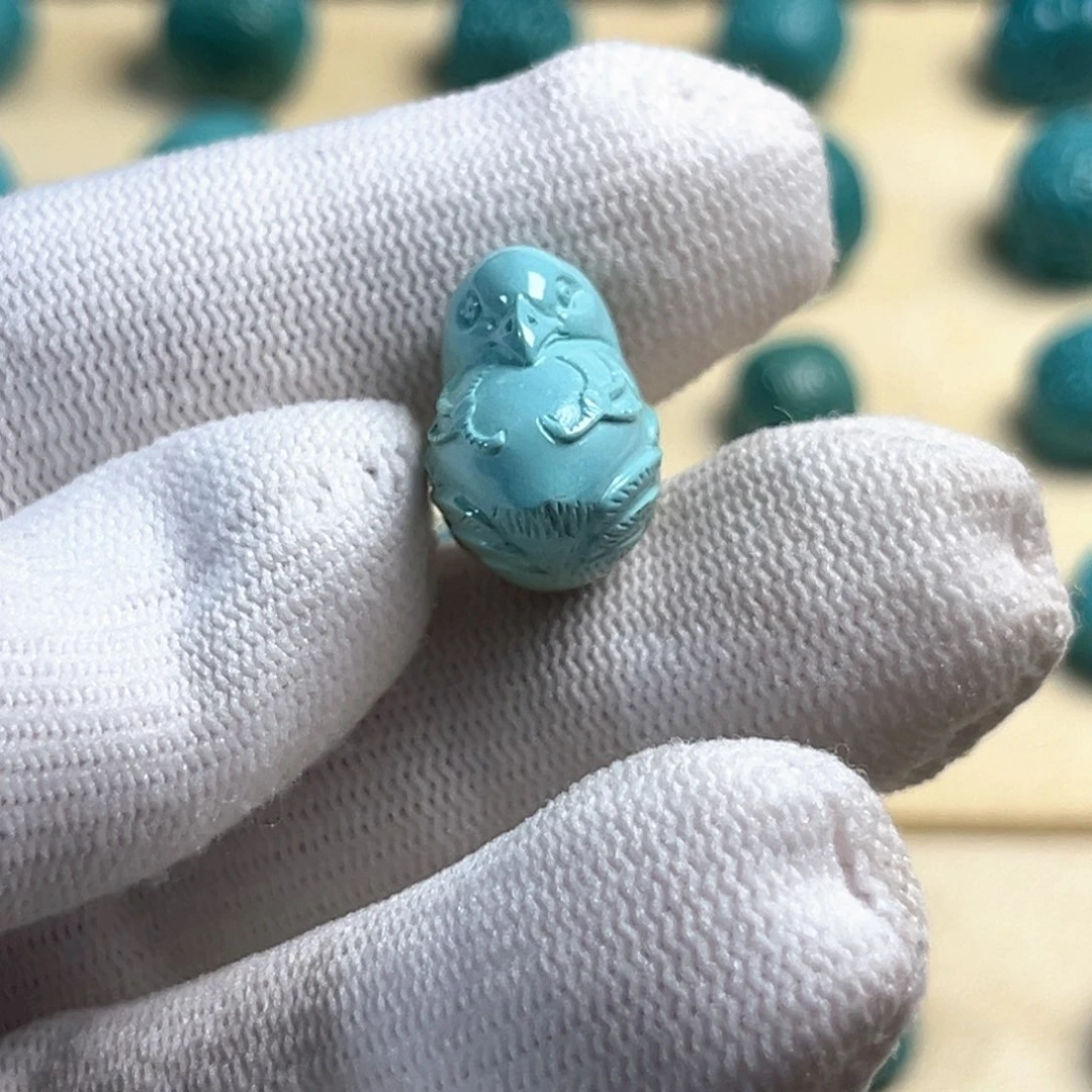 合金绿松石和平鸽