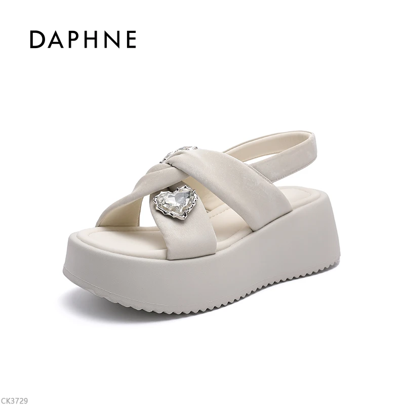 达芙妮新款休闲风凉鞋时装凉鞋百搭外穿厚底女LL