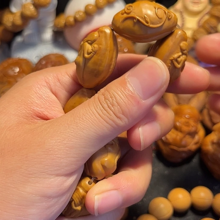 橄榄核手串/手链美背生命