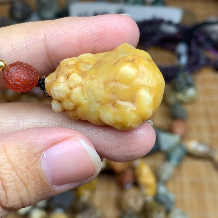 玛瑙/玉髓珠宝半成品未镶嵌进**境