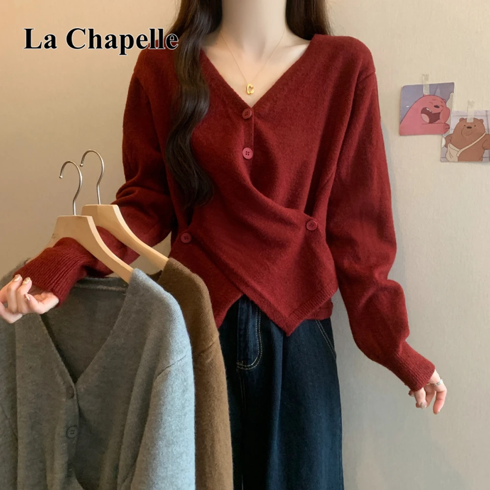 拉夏贝尔2025秋季胖妹妹大码遮肚设计感别致交叉V领针织衫毛衣女