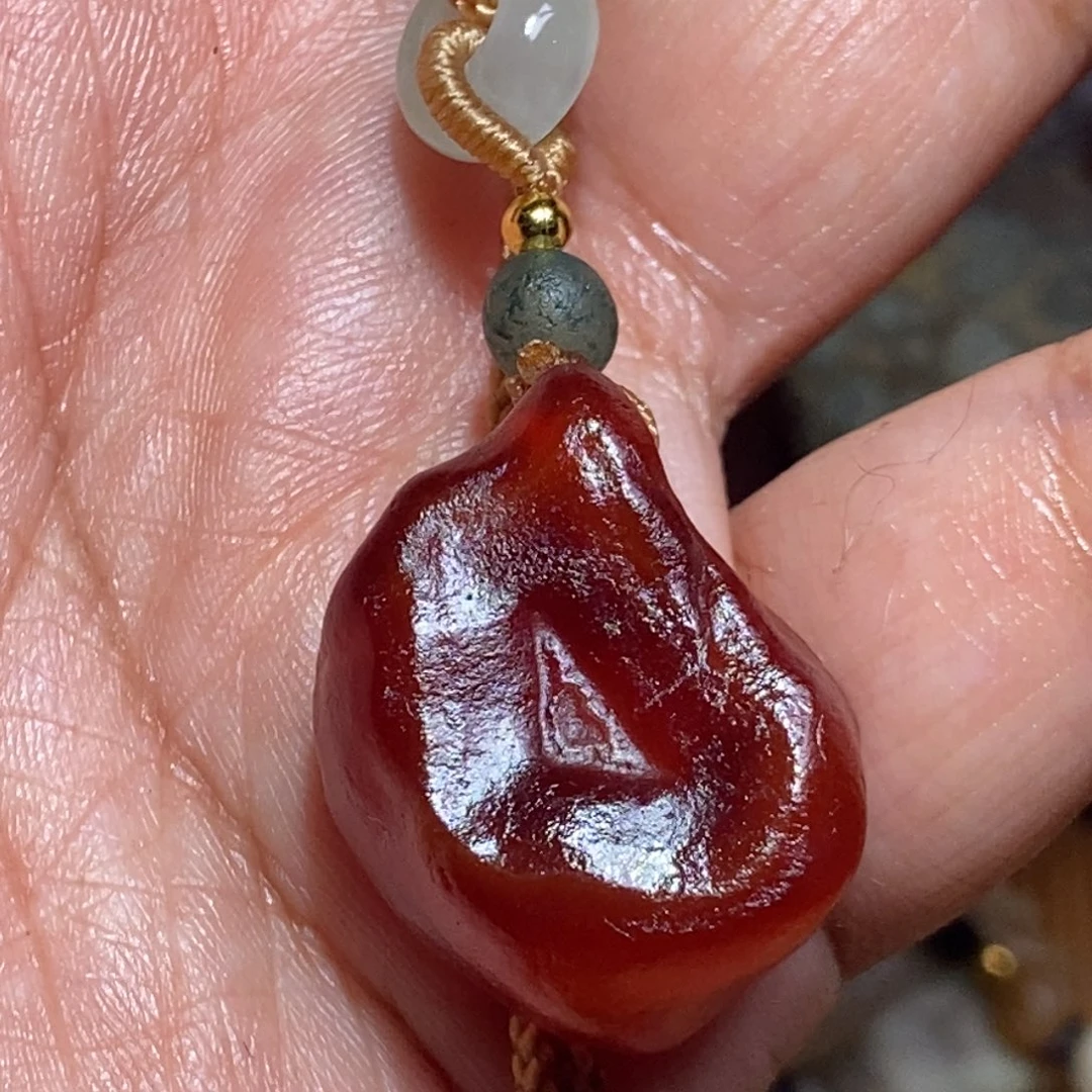 玛瑙/玉髓未镶嵌珠宝半成品