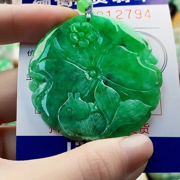 人***️翡翠未镶嵌吊坠(不含链)