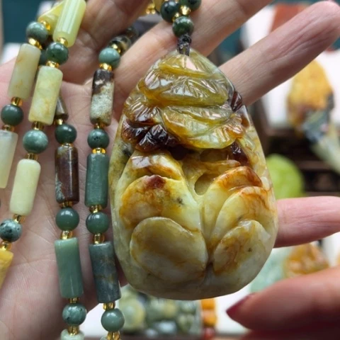 岫玉挂件未镶嵌挂件