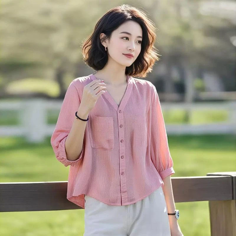 现货现发2025夏季新款V领时尚衬衫遮肉显瘦遮肚子五分袖衬衣上衣