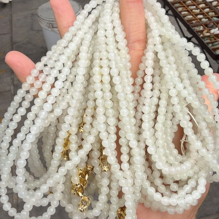 和田玉未镶嵌颈饰多样性，发一件