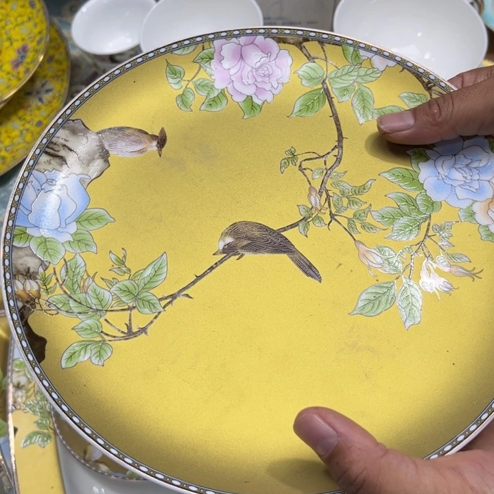 瓷片琴瑟和鸣十寸微瑕大盘一个