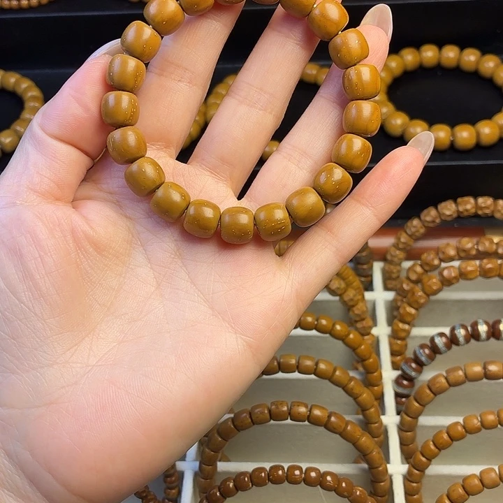 澎***心手串紫金鼠实心鼠老型10.6