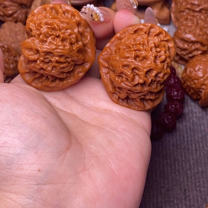 吊坠文玩核桃宫灯狮子头