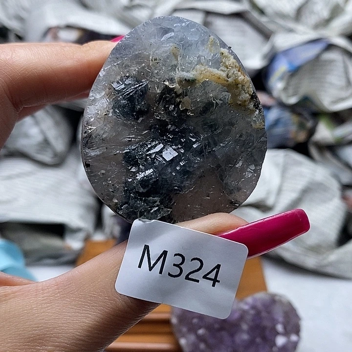 紫晶未镶嵌大型摆件（非配饰）