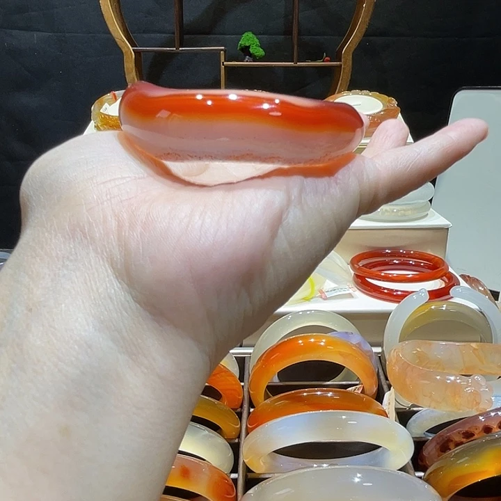 玛瑙/玉髓未镶嵌手镯