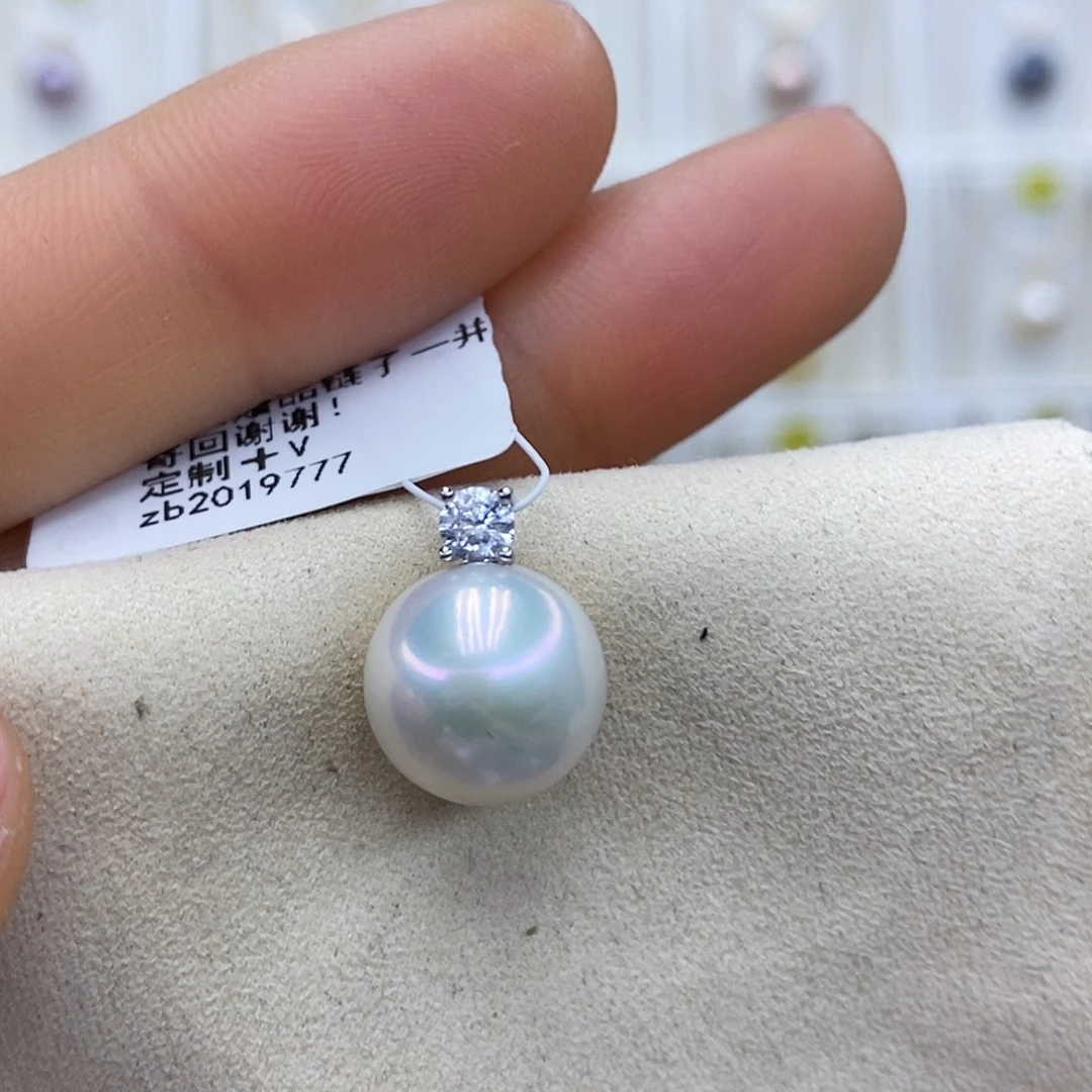 银S925镶嵌淡水珍珠吊坠(赠链)