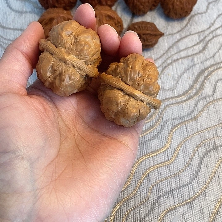 吊坠文玩核桃38蛤麻