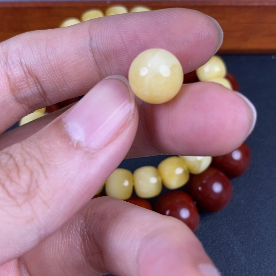 琥珀未镶嵌裸石微瑕31