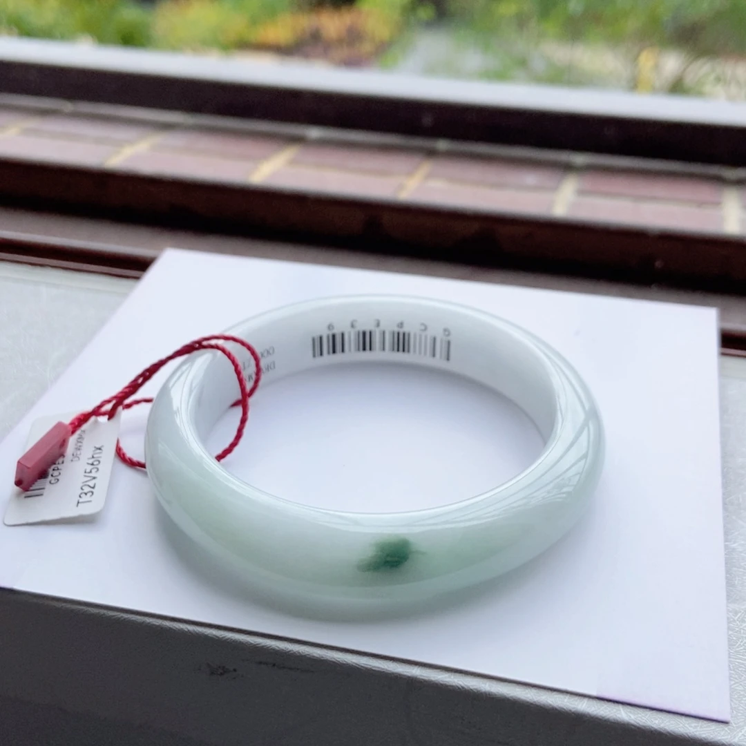 未镶嵌手镯翡翠56
