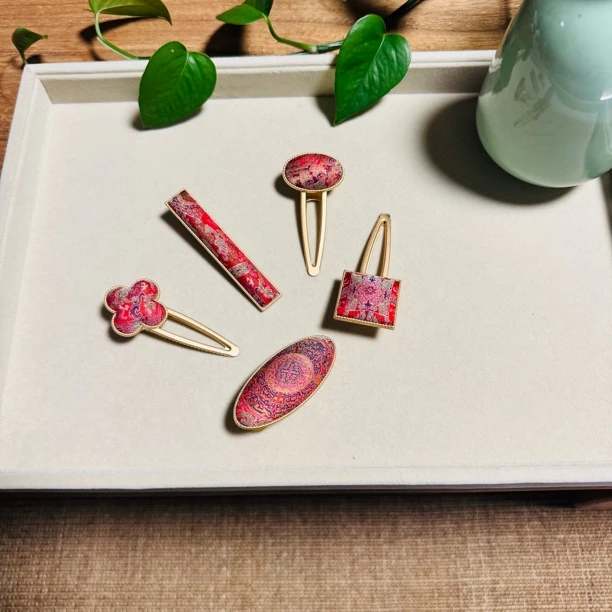 宋锦发夹香蕉夹抓夹鲨鱼夹女生小饰品高颜值ins轻奢小众高级感