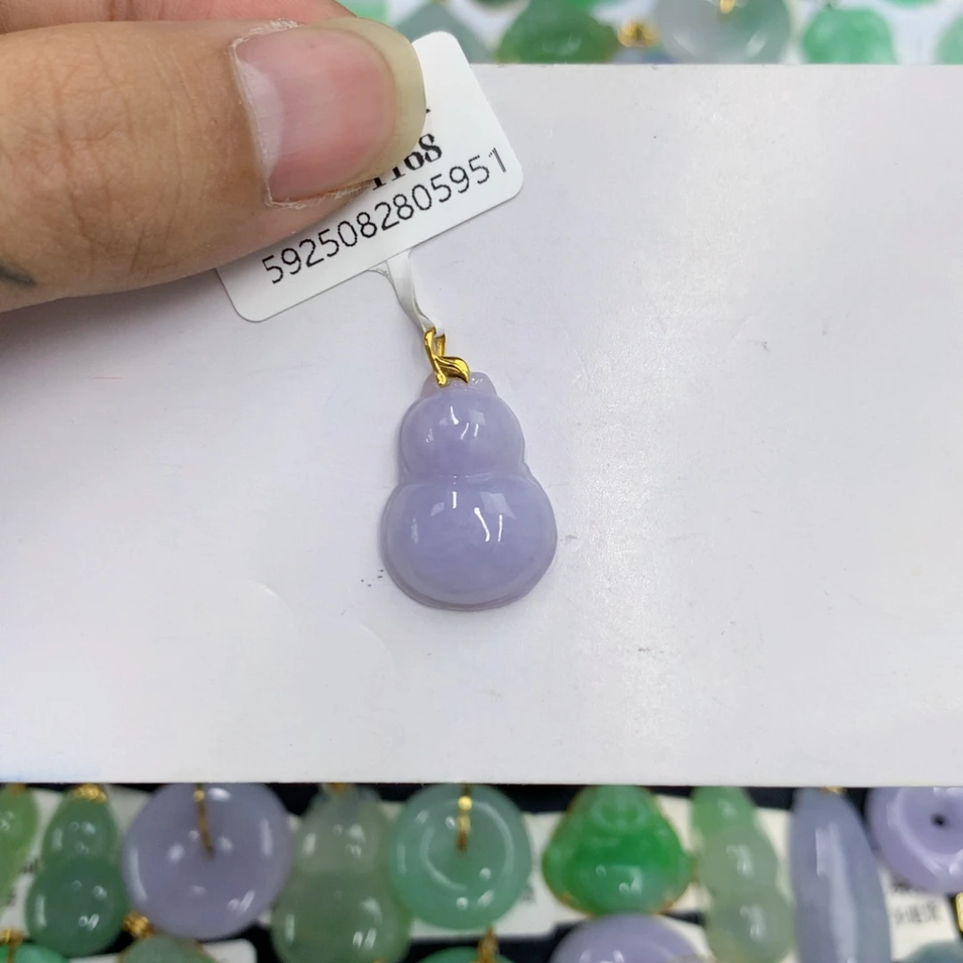 颈饰18K金镶嵌翡翠翡翠