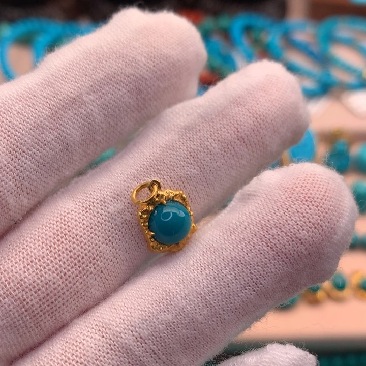 绿松石18K金镶嵌湖北天然原矿绿松石