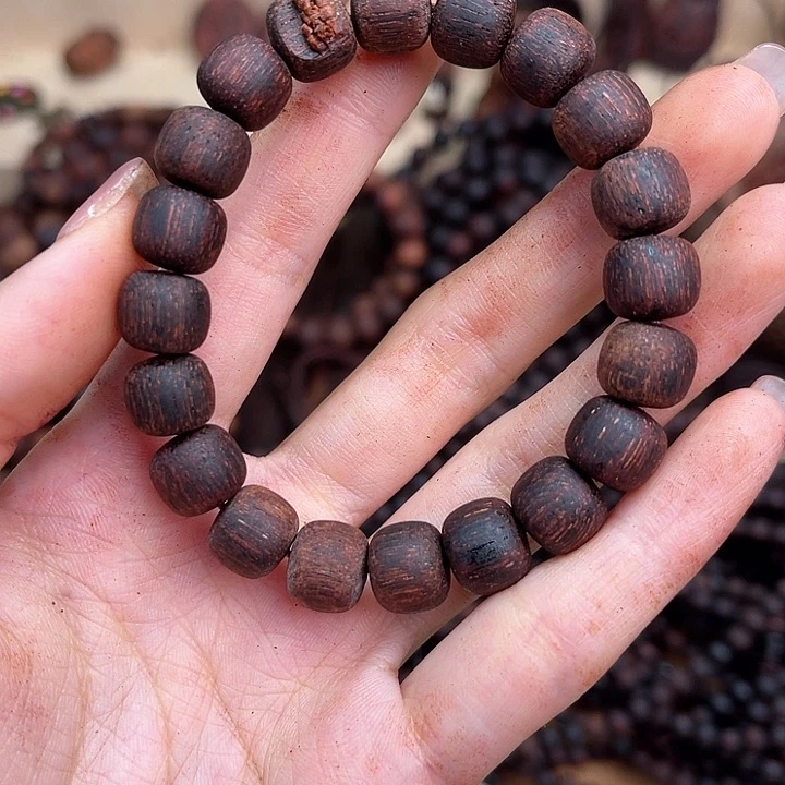 降真香其他9*10结晶金丝蜜结手串