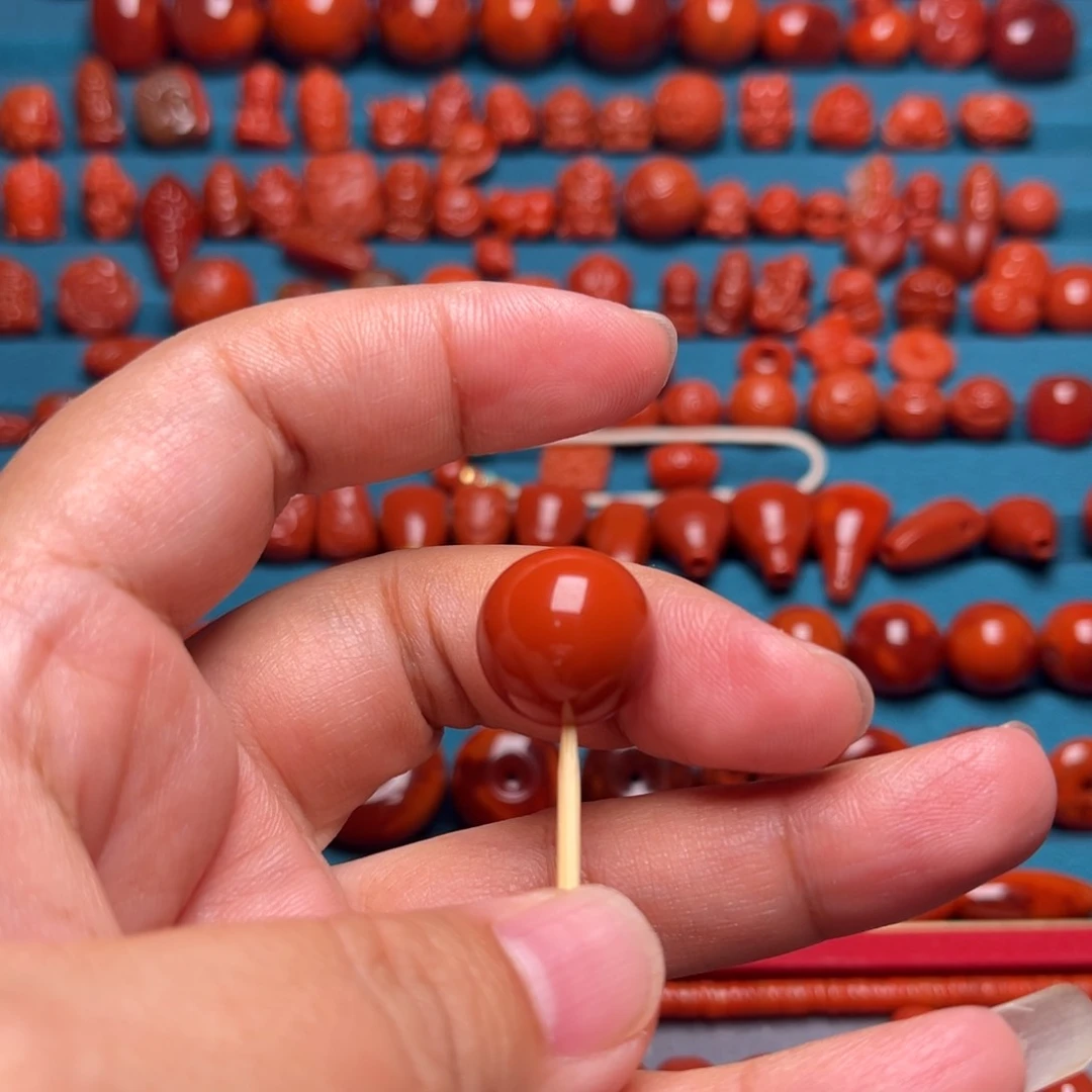 够***)南红玛瑙配饰未镶嵌15.7mm