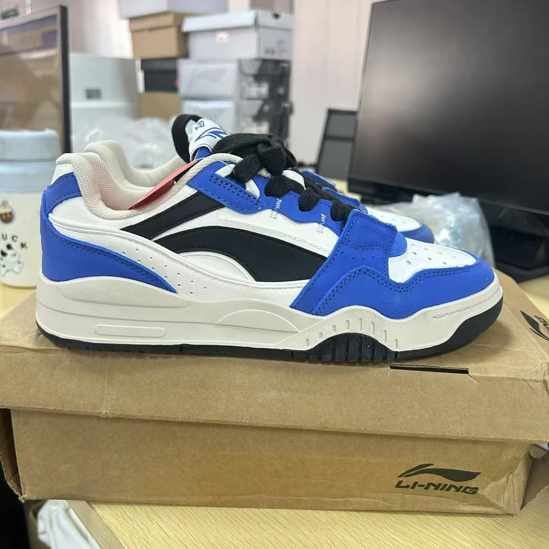 《B品以直播展示为准》鞋面发黄(X1793）李宁男子运动鞋AGCS427-18