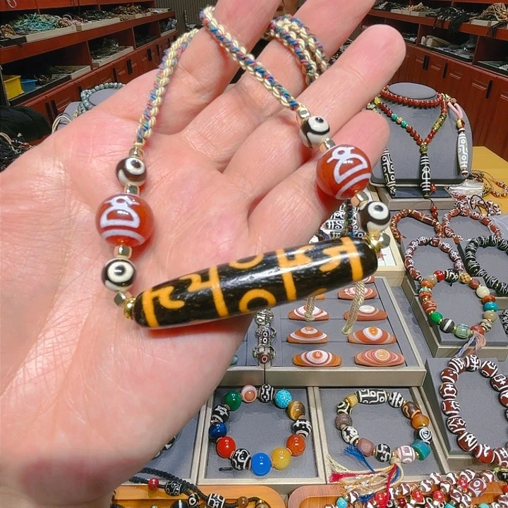 未镶嵌玛瑙/玉髓珠宝奇石