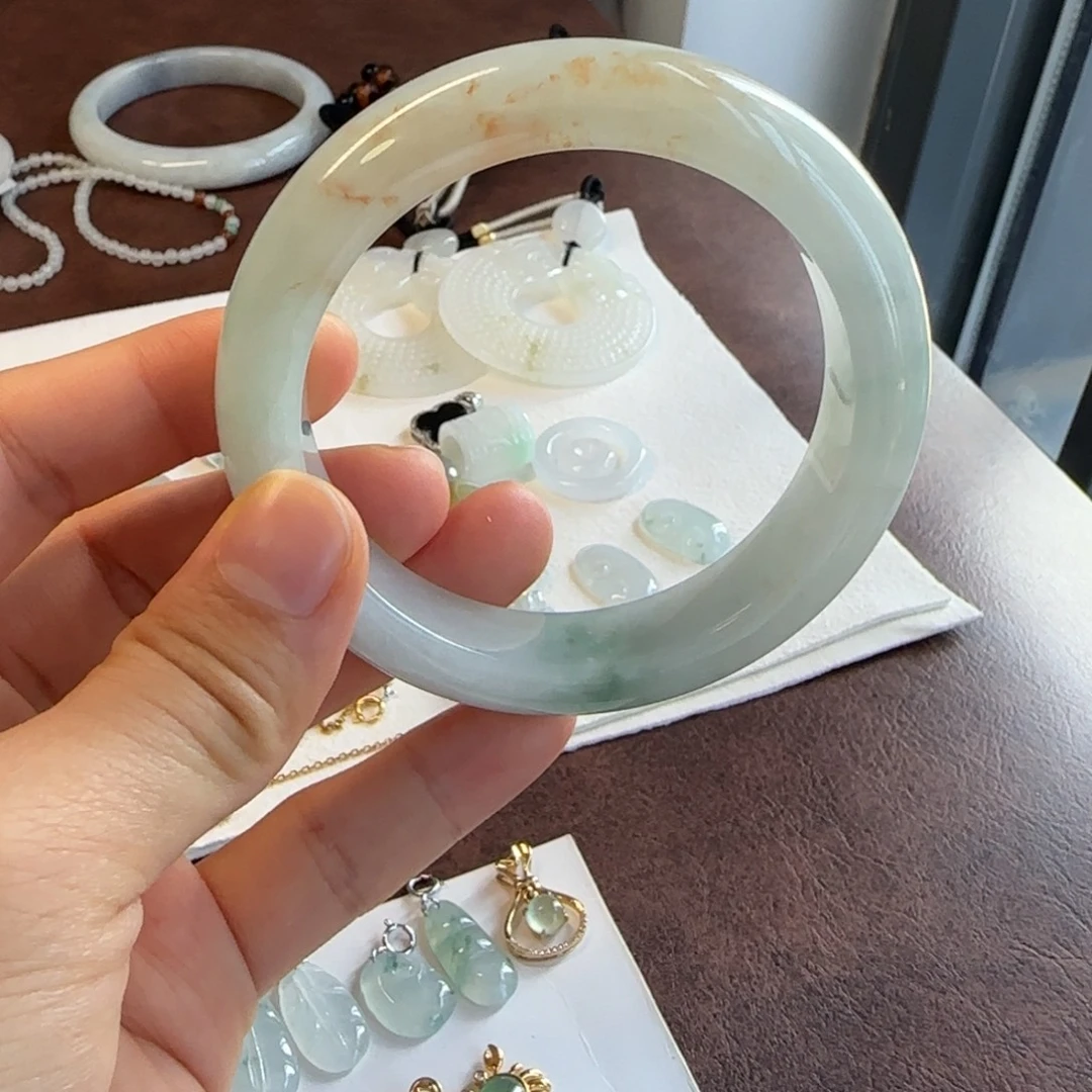 翡翠未镶嵌手镯54正圈