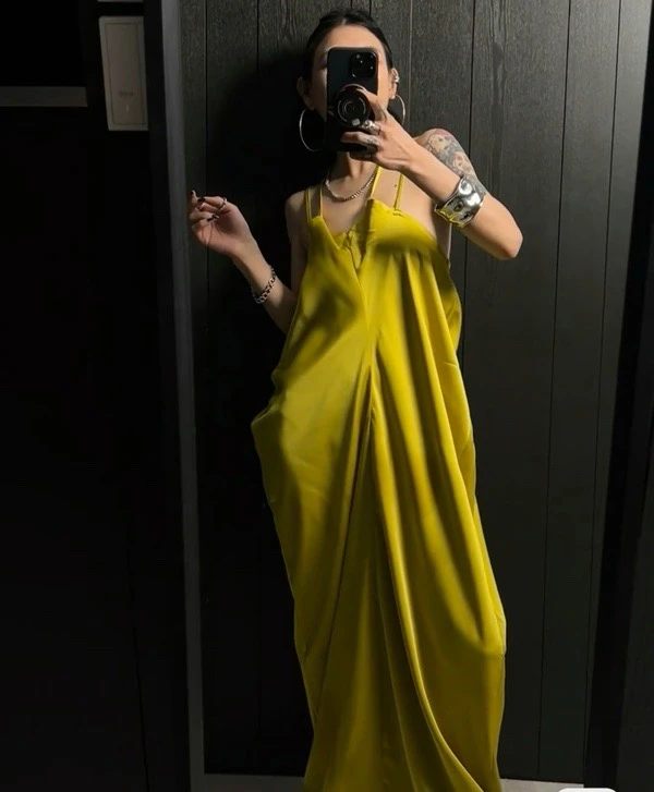 陈陈严选吊带连衣裙