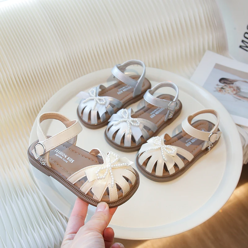 儿童女童凉鞋包头新款网红洋气小公主防滑软底宝宝小学生小孩凉鞋
