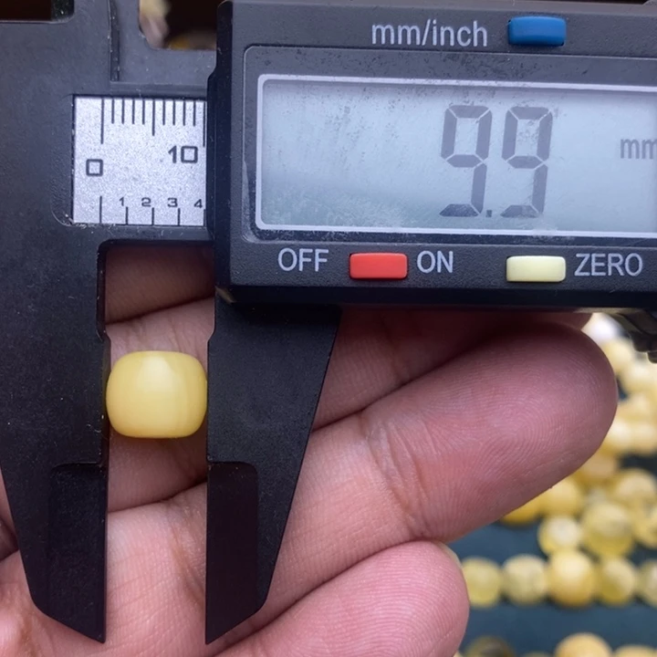 琥珀未镶嵌裸石29号9.9*8.5