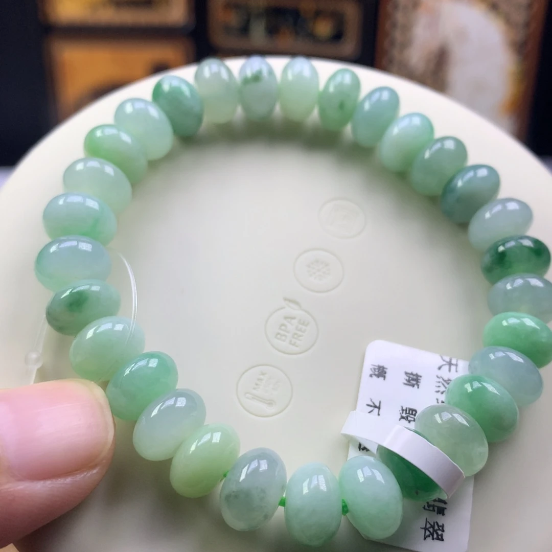 未镶嵌手串翡翠卡9