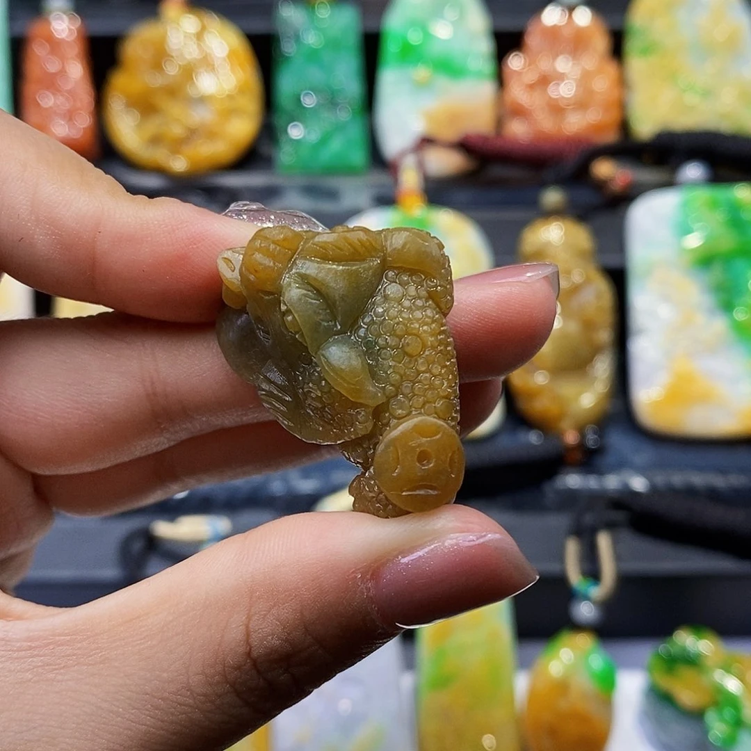 定制翡翠未镶嵌天然翡翠A货