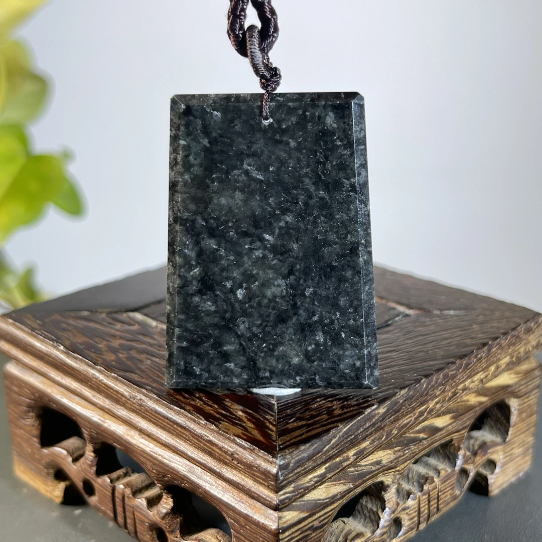 JXA11-03 天然翡翠缅甸A货 乌鸡-无事牌