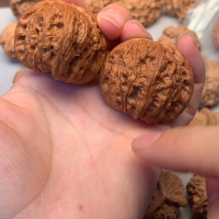 文玩核桃把件血麒麟41