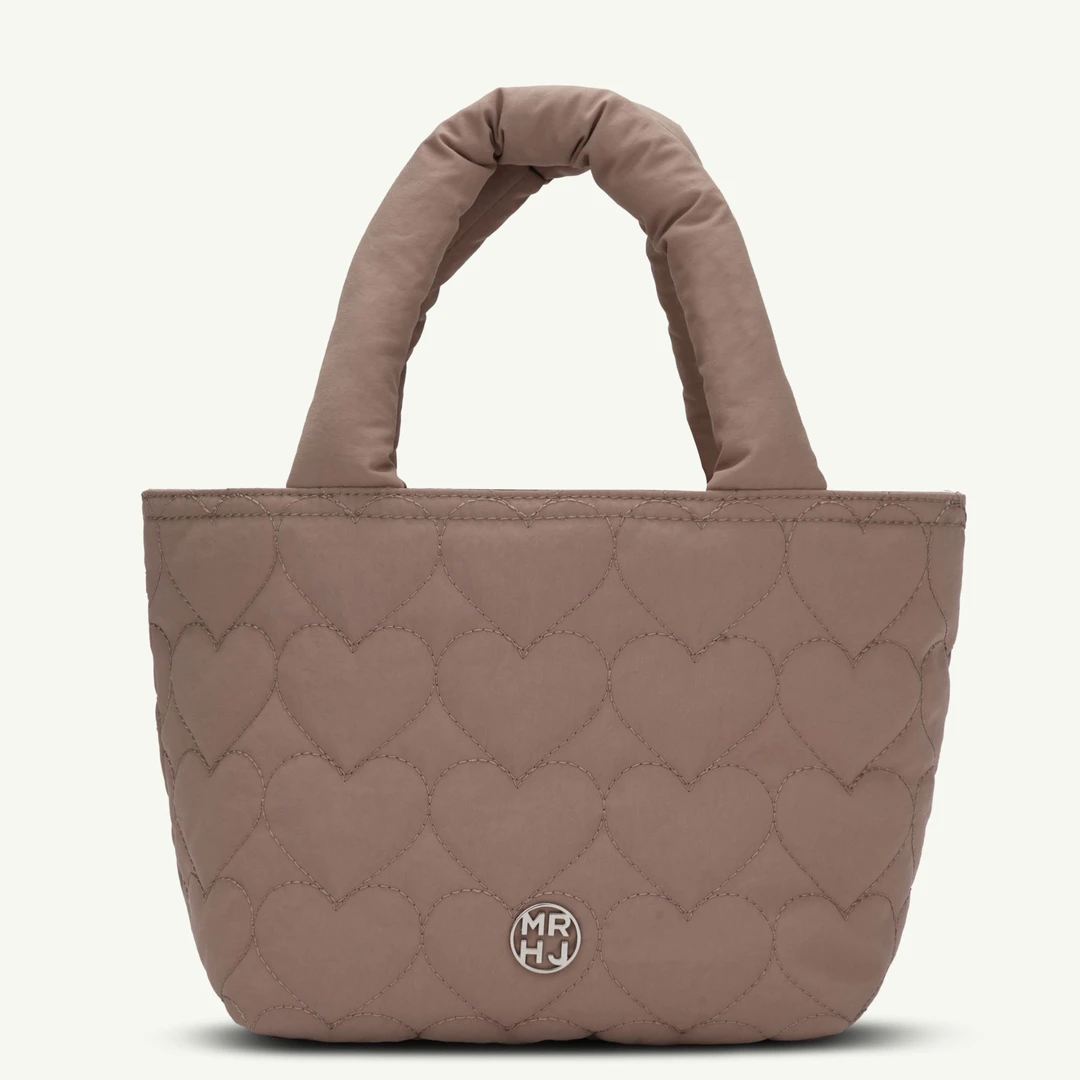 韩系轻便尼龙菱格女士百搭刺绣充绒休闲爱心磁扣手提包手拎包