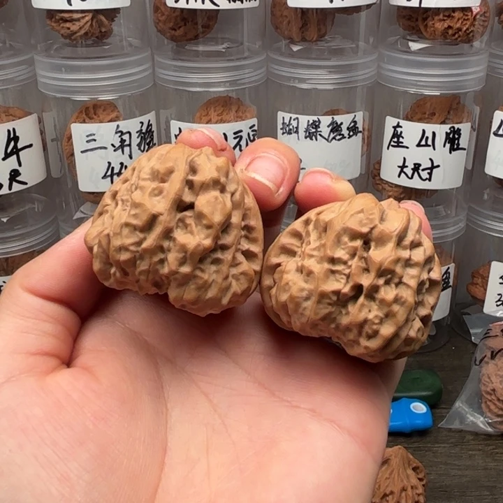 吊坠桃核41三角蛙1111