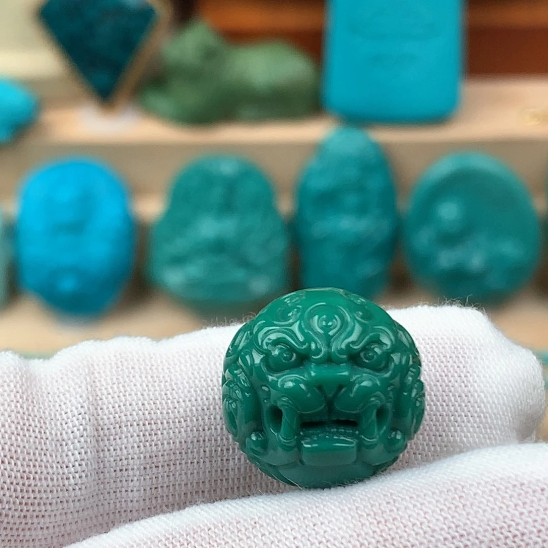 绿松石未镶嵌兽珠