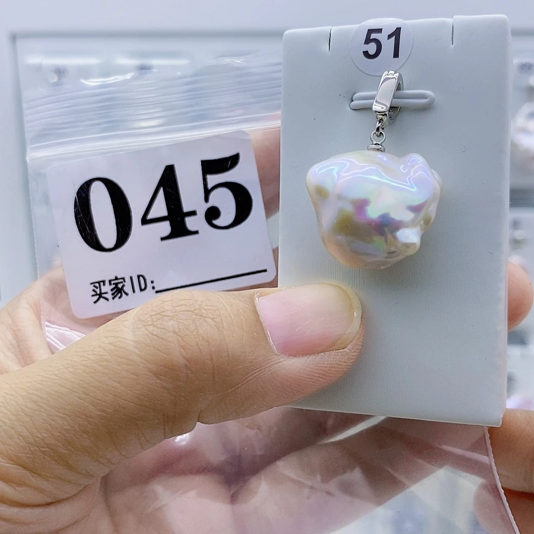 淡水珍珠钛钢颈饰