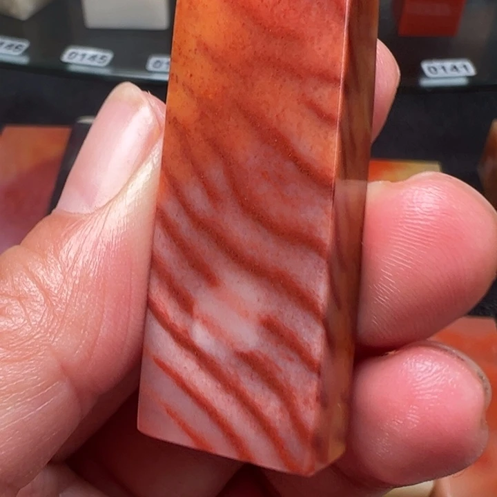 老挝石我们的确是