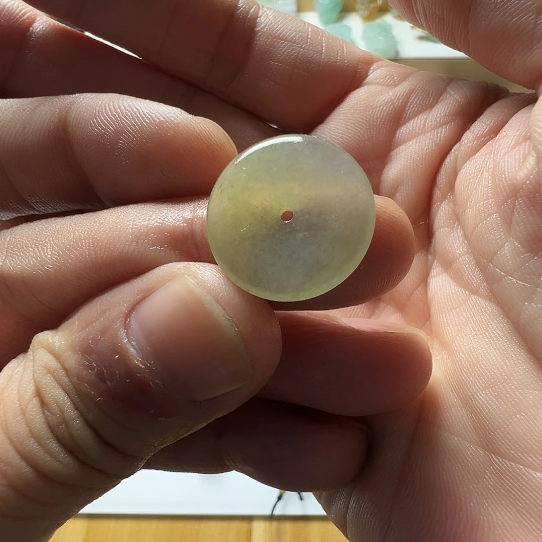 定制翡翠未镶嵌平安扣