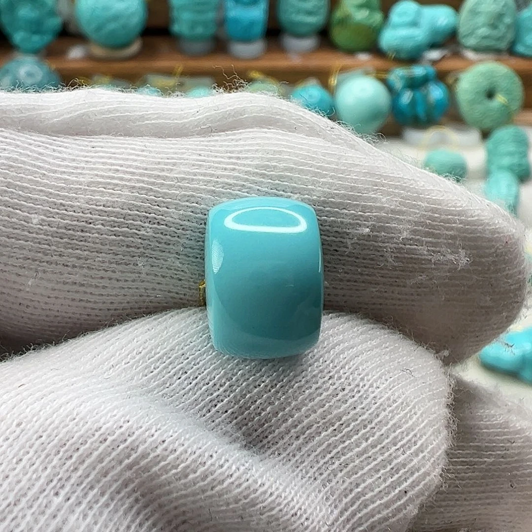 绿松石配饰未镶嵌