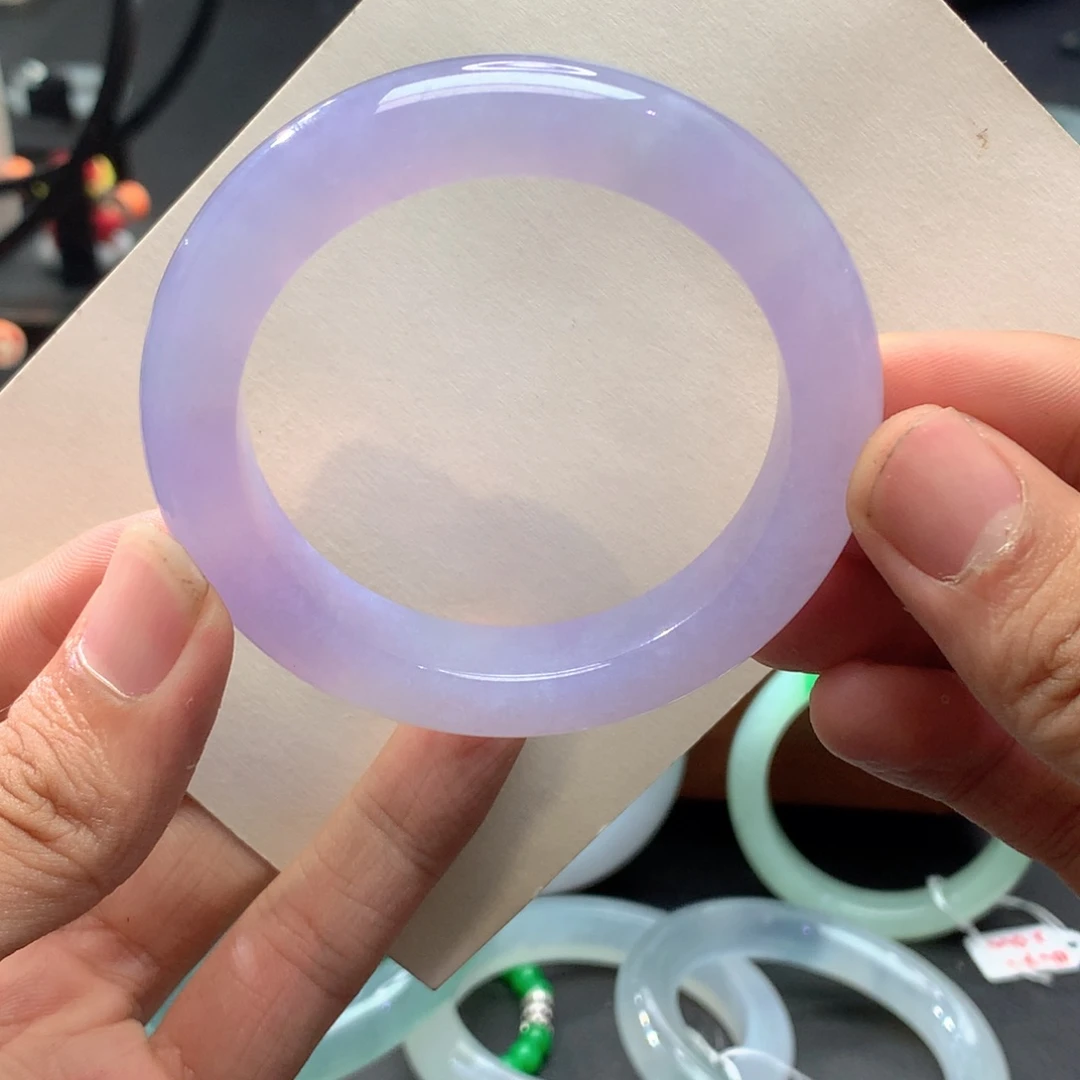 翡翠未镶嵌手镯正圈