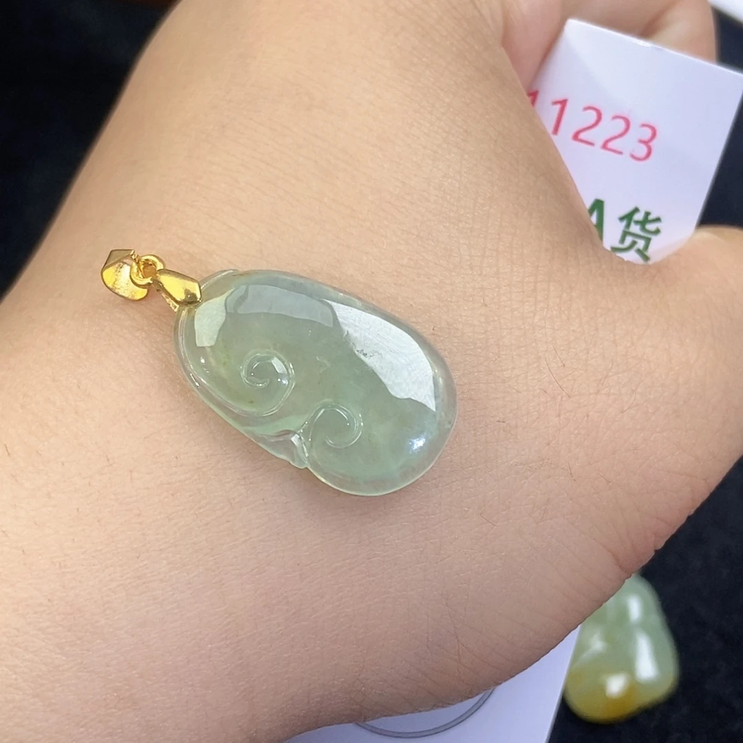 翡翠未镶嵌颈饰天然