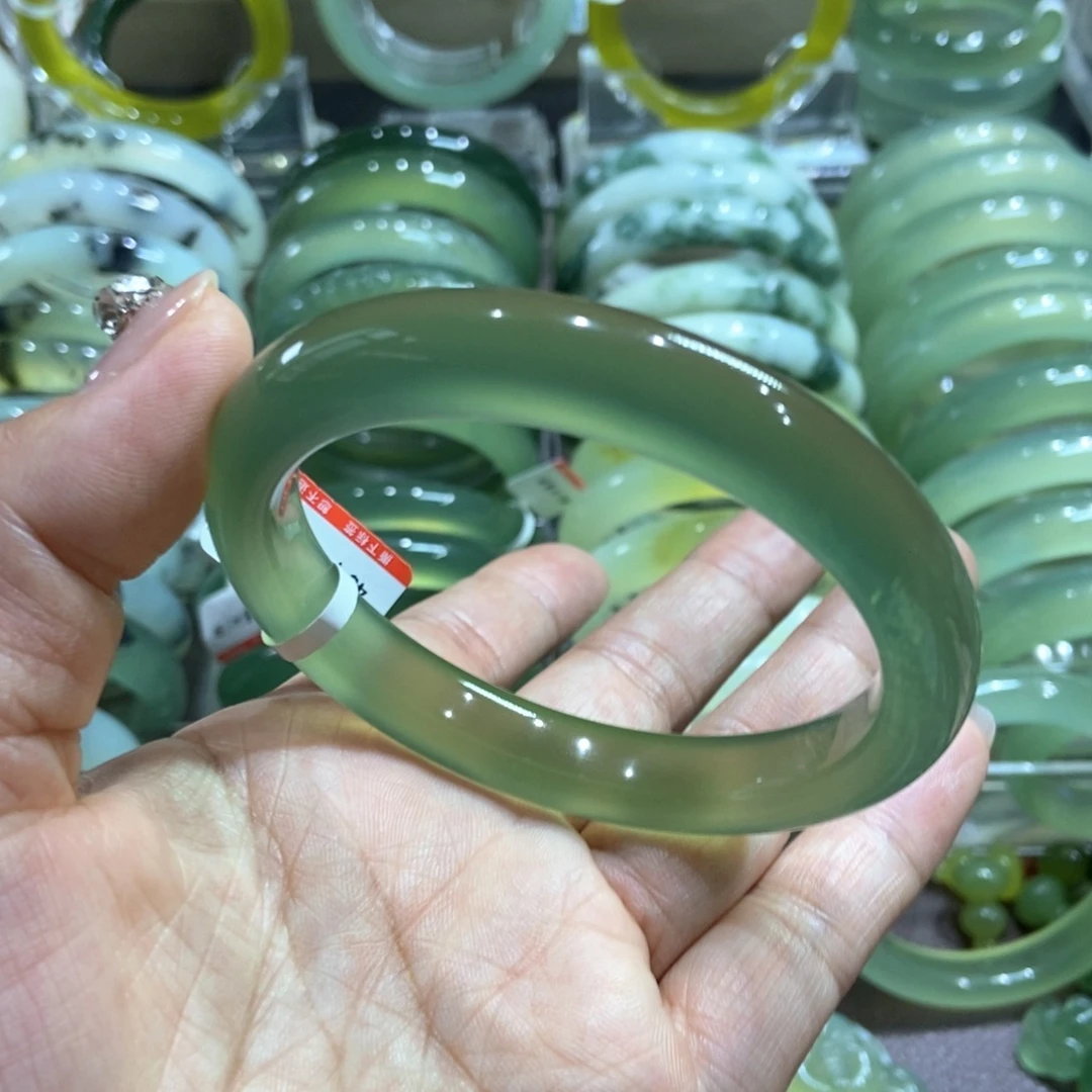 岫玉未镶嵌手镯60